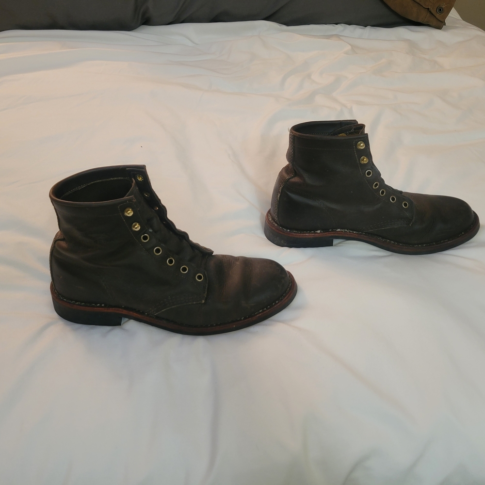 Chippewa Men's Brown Leather Boots with Brass Details